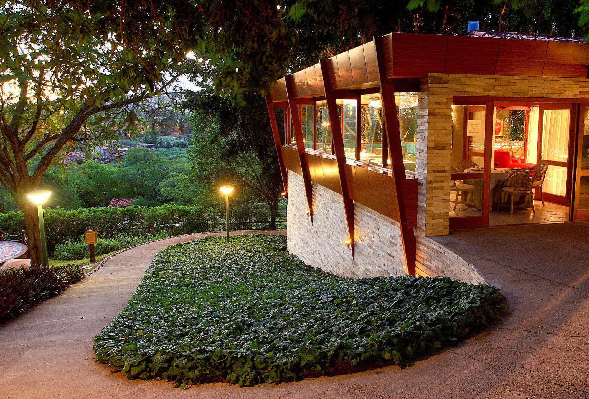 Oasis Hotel Spa Гравата Екстер'єр фото